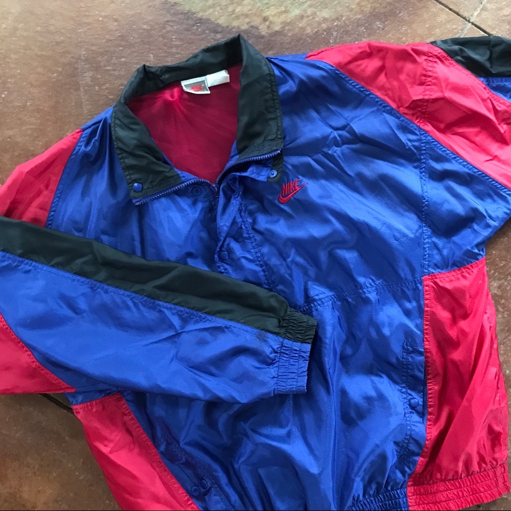 VINTAGE Nike Windbreaker